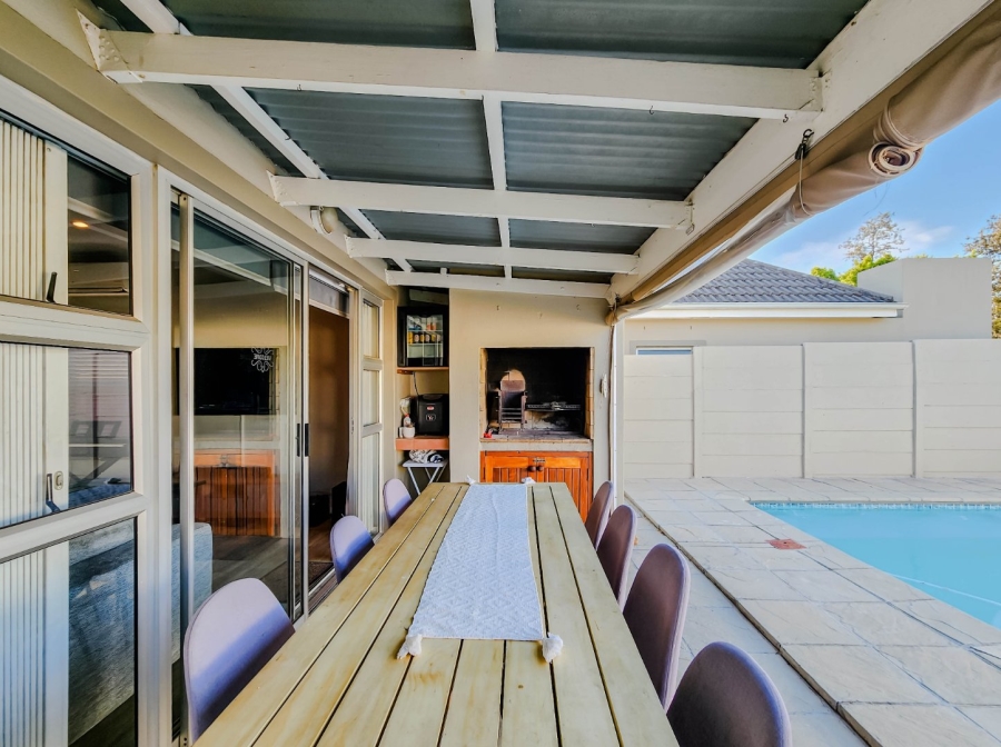 To Let 3 Bedroom Property for Rent in Sonstraal Heights Western Cape